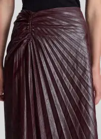 Tracy Textured Vegan Leather Skirt(Cordovan,00)
