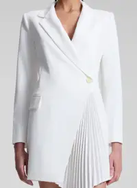 Juliet Pleated Blazer Dress(Daikon,00)