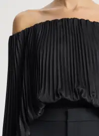 Sienna Satin Pleated Off Shoulder Top(Black,XXS)