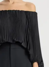 Sienna Satin Pleated Off Shoulder Top(Black,XXS)