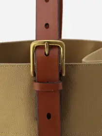 Brady Leven Large Canvas Shoulder Bag(Khaki,O/S)