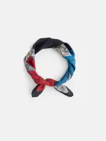 Italian Diamond Paisley Scarf in Silk(Multi,O/S)