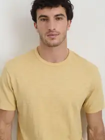 The Standard T-Shirt in Slub Cotton(Beeswax,XS)
