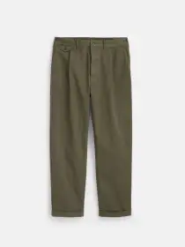 Standard Pleated Pant in Chino