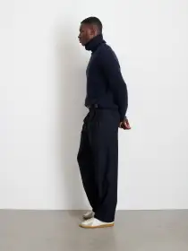 Judd Ribbed Turtleneck in Washed Cashmere(Navy,XS)