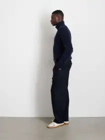 Judd Ribbed Turtleneck in Washed Cashmere(Navy,XS)