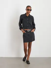 Betty Cropped Jacket In Black Denim(Washed Black,XS)