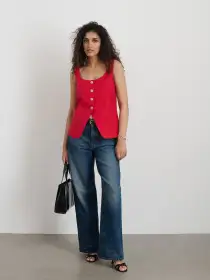 Soho Scoop Vest In Linen Cotton(Crimson,XS)