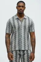 Outpost Zig Zag Short Sleeve Button Down