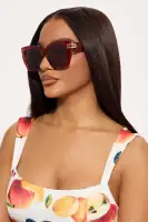 Dreamy Hues Square Sunglasses(Red,OS)