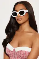 Get It Gurl Sunglasses