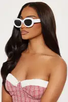 Get It Gurl Sunglasses(White,OS)