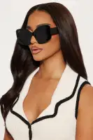 Avalon Sunglasses(Black,OS)