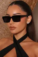 Same Day Different Girl Square Sunglasses(Black,OS)