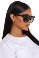 Allison Sunglasses(Black,OS)